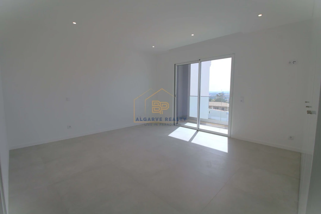 Negócio para Venda em Mexilhoeira Grande Foto 24