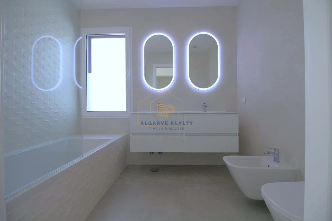 Negócio para Venda em Mexilhoeira Grande Foto 29