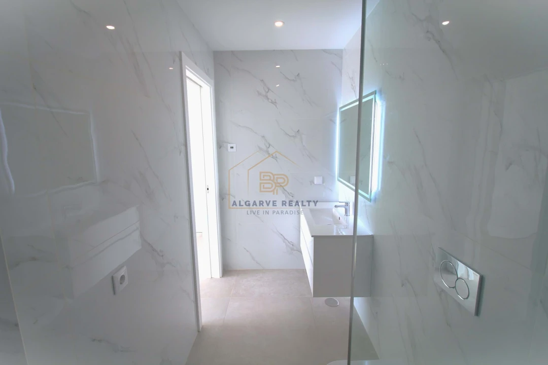 Negócio para Venda em Mexilhoeira Grande Foto 26