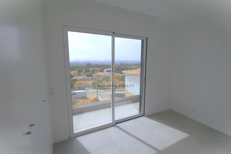 Negócio para Venda em Mexilhoeira Grande Foto 32