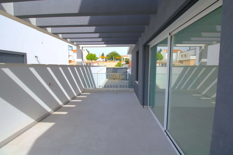 Negócio para Venda em Mexilhoeira Grande Foto 14