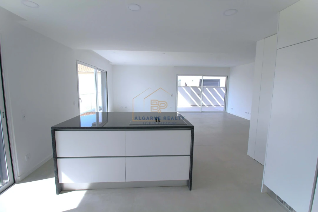 Negócio para Venda em Mexilhoeira Grande Foto 12