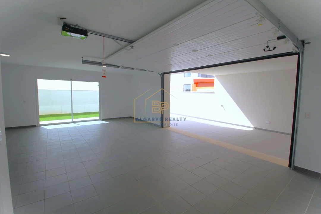 Negócio para Venda em Mexilhoeira Grande Foto 34