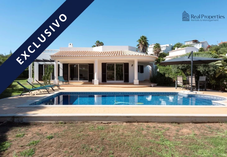 Moradia T4 para Venda em Albufeira e Olhos de Água