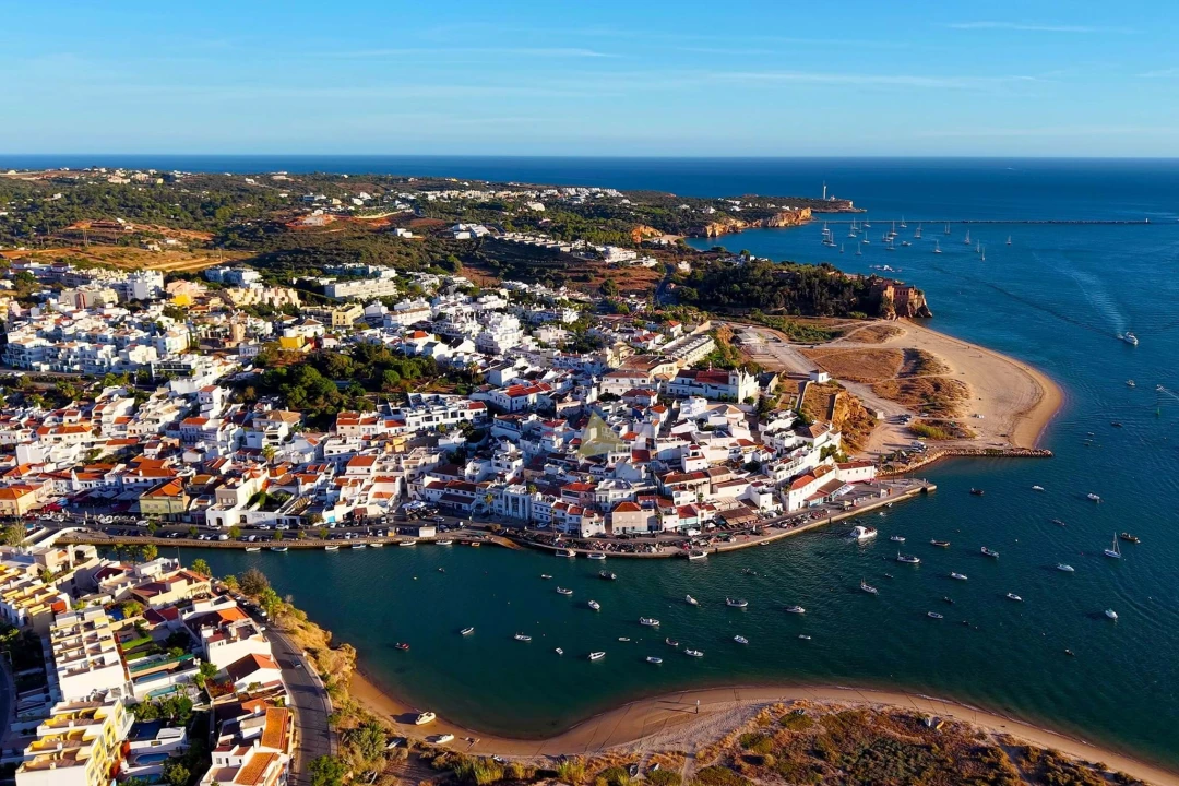 Terreno para Venda em Ferragudo Foto 19