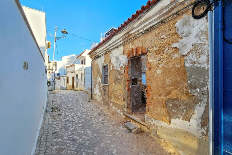 Terreno para Venda em Ferragudo Foto 2