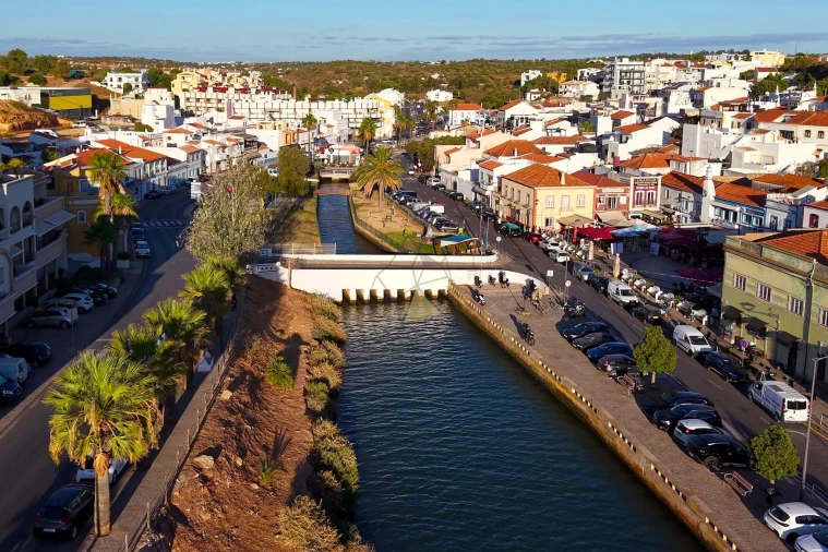 Terreno para Venda em Ferragudo Foto 18