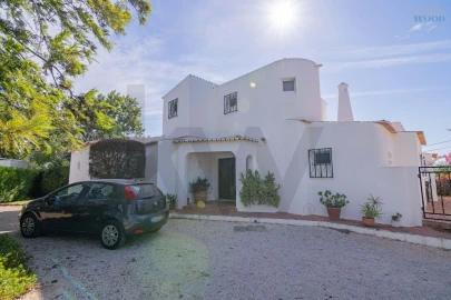 Moradia T4 para Venda em Lagoa e Carvoeiro