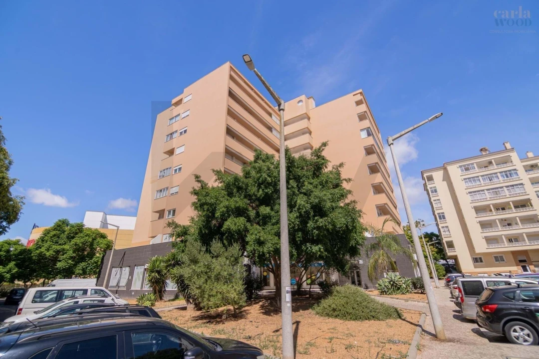 Apartamento T3 para Arrendamento férias em Portimão Foto 17