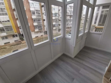Apartamento T2 para Venda em Oeiras e São Julião da Barra, Paço de Arcos e Caxias