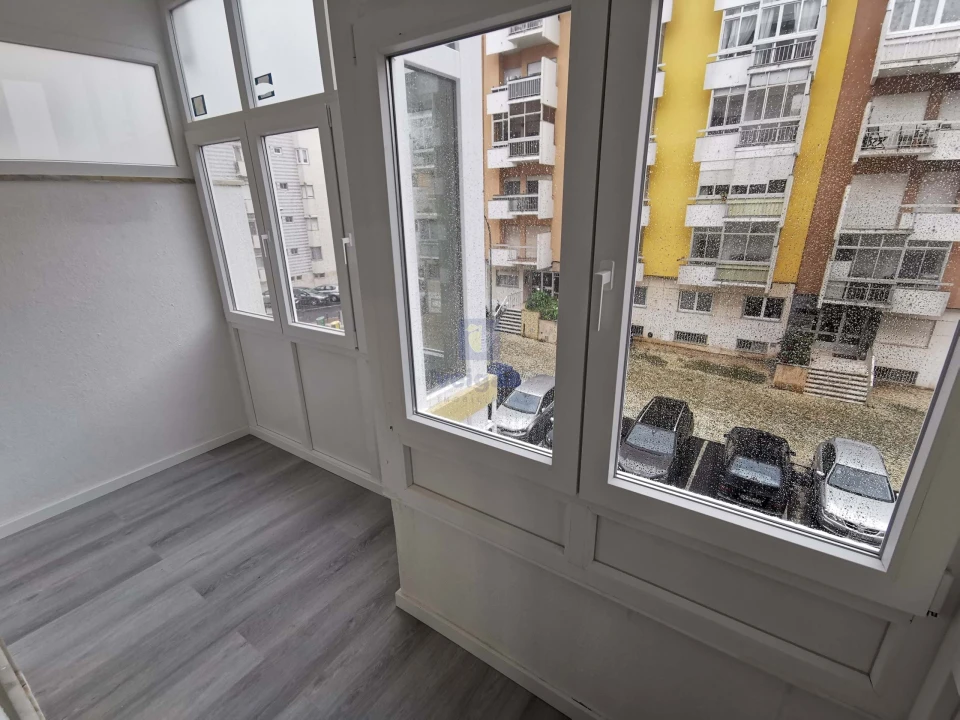 Apartamento T2 para Venda em Oeiras e São Julião da Barra, Paço de Arcos e Caxias Foto 25
