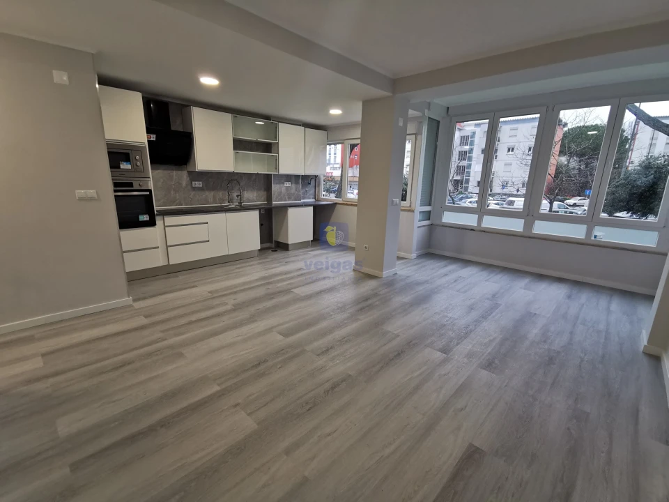 Apartamento T2 para Venda em Oeiras e São Julião da Barra, Paço de Arcos e Caxias Foto 3