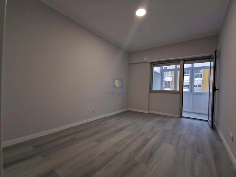 Apartamento T2 para Venda em Oeiras e São Julião da Barra, Paço de Arcos e Caxias Foto 21