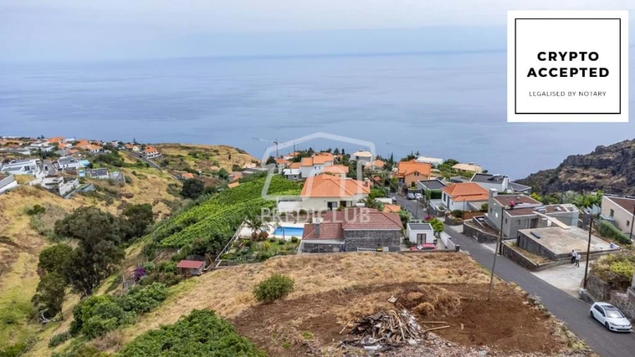 Terreno para Venda em Estreito da Calheta