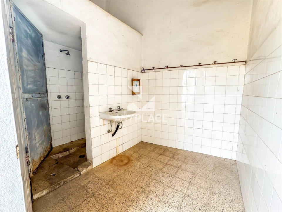 Armazém para Venda em Loule (São Clemente) Foto 12