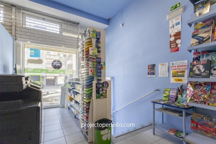 Loja para Trespasse em Anta e Guetim Foto 5