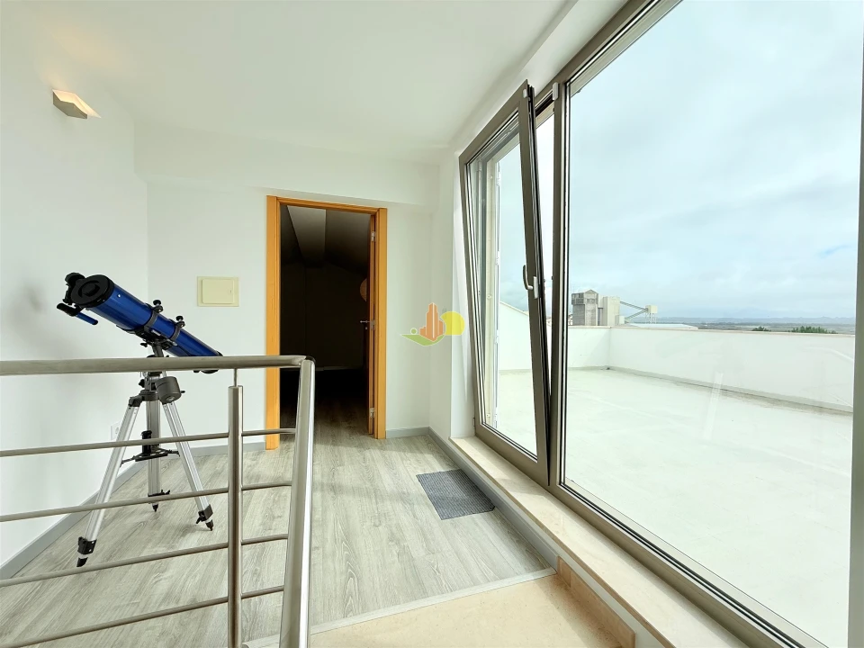 Moradia T5 para Venda em Vila Verde Foto 30