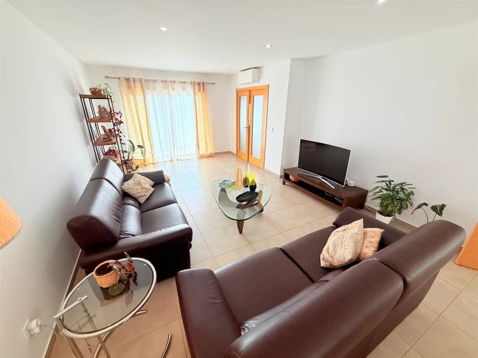 Moradia T5 para Venda em Vila Verde Foto 9