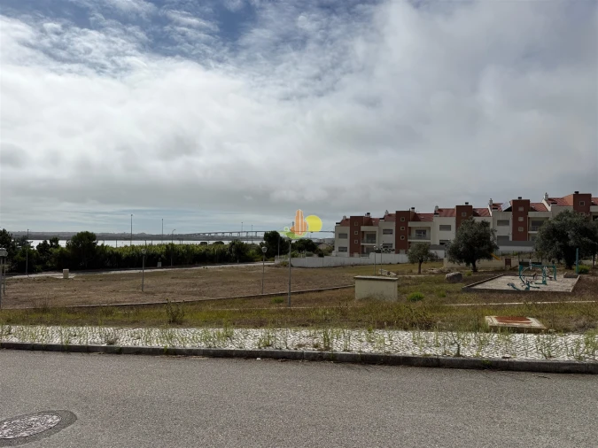 Moradia T5 para Venda em Vila Verde Foto 40