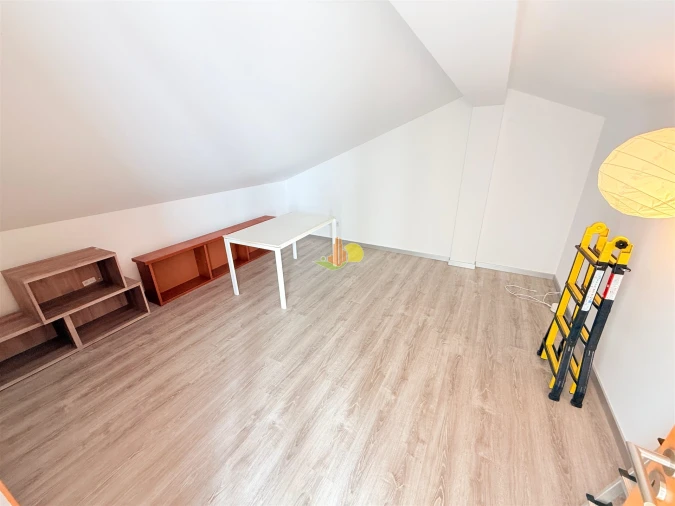 Moradia T5 para Venda em Vila Verde Foto 31