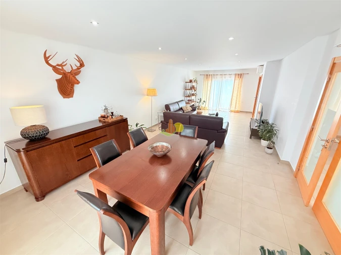 Moradia T5 para Venda em Vila Verde Foto 7