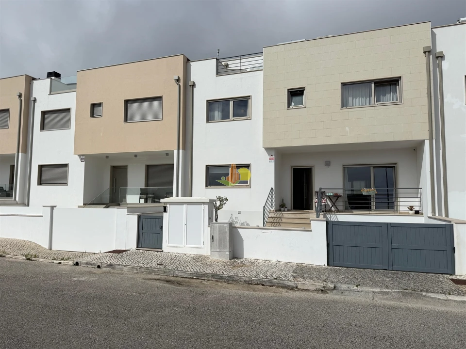 Moradia T5 para Venda em Vila Verde Foto 39