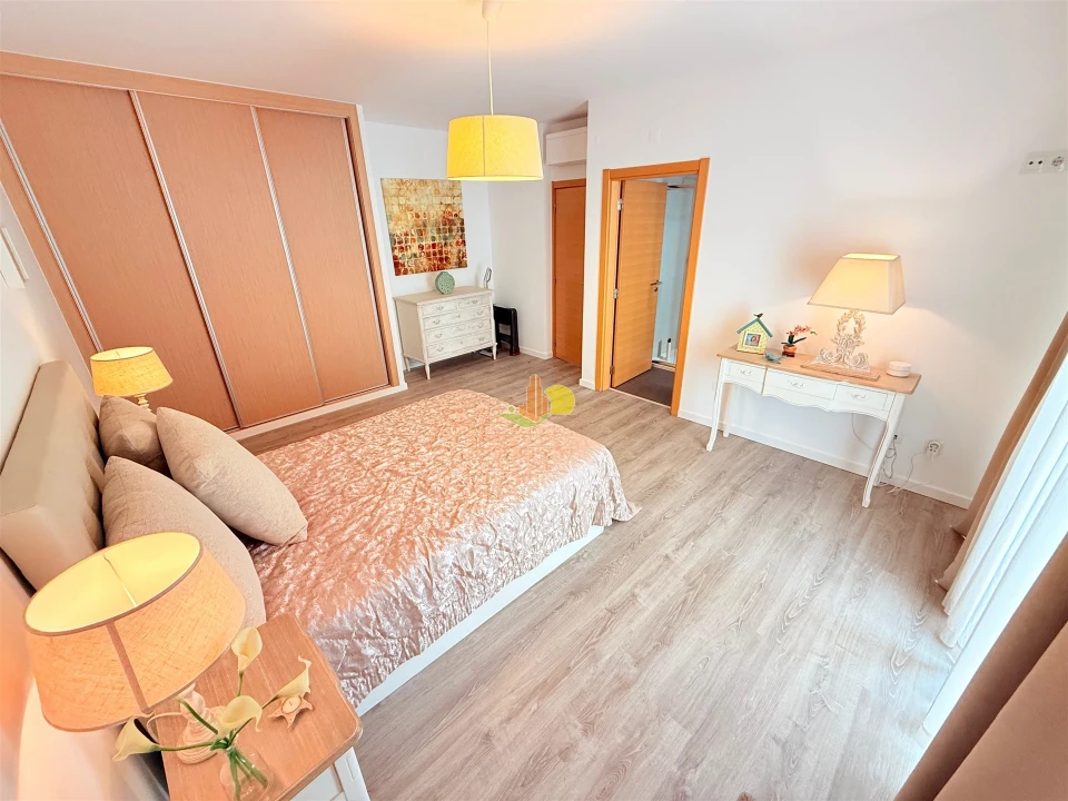 Moradia T5 para Venda em Vila Verde Foto 19