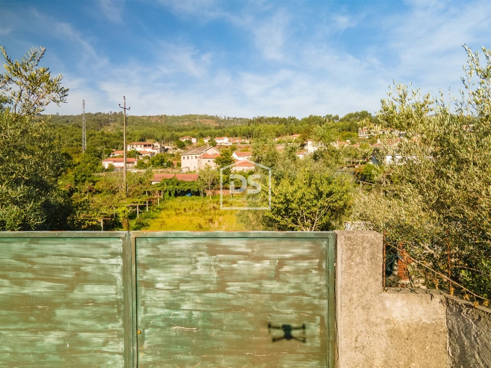 Terreno para Venda em Eja Foto 3