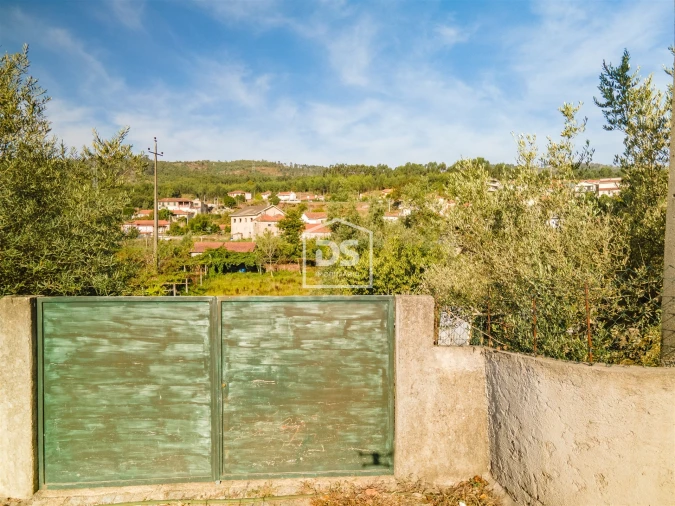 Terreno para Venda em Eja Foto 2