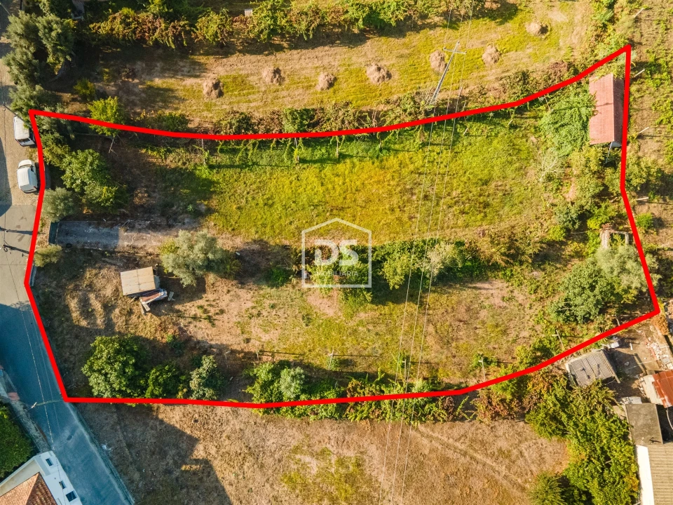 Terreno para Venda em Eja Foto 1