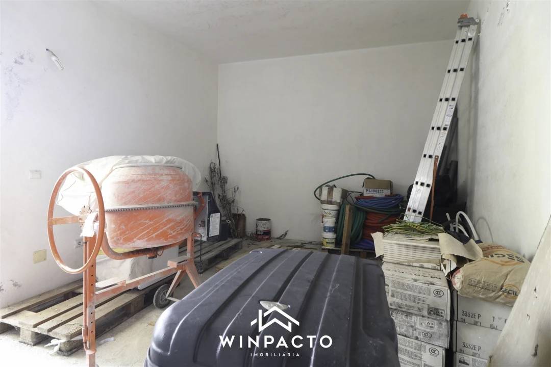 Moradia T2 para Venda em Freixiosa Foto 53