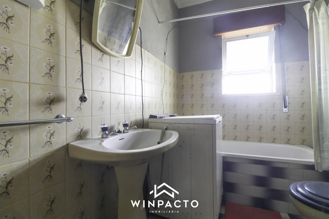 Moradia T2 para Venda em Freixiosa Foto 32