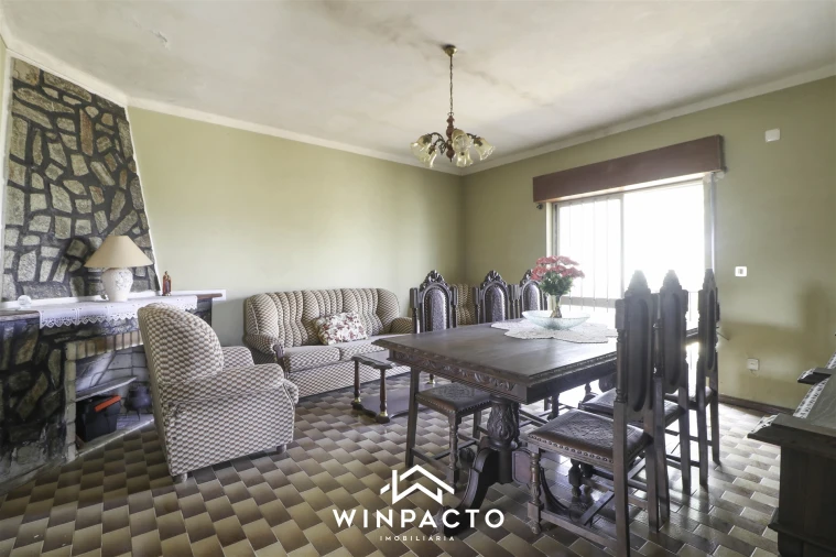 Moradia T2 para Venda em Freixiosa Foto 16