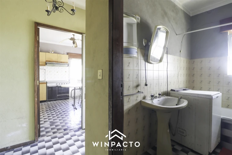 Moradia T2 para Venda em Freixiosa Foto 31