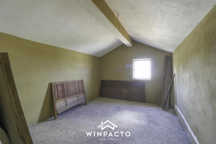 Moradia T2 para Venda em Freixiosa Foto 39