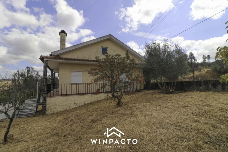 Moradia T2 para Venda em Freixiosa Foto 57