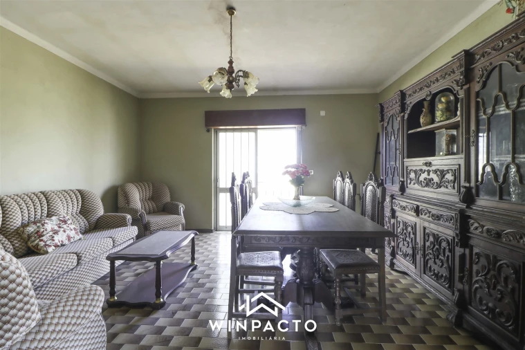 Moradia T2 para Venda em Freixiosa Foto 17