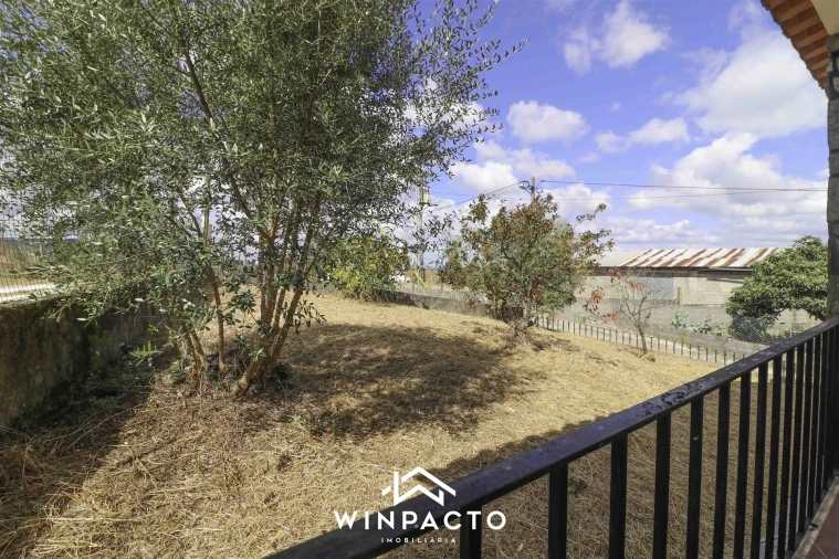 Moradia T2 para Venda em Freixiosa Foto 46