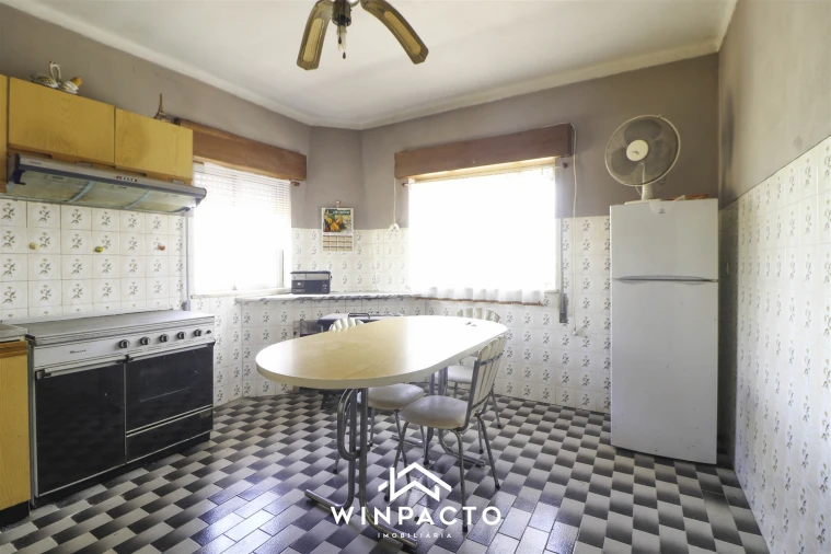 Moradia T2 para Venda em Freixiosa Foto 15