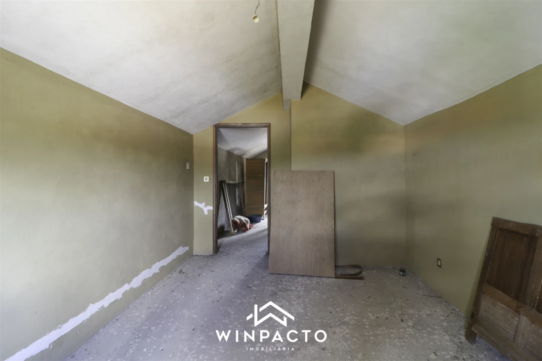 Moradia T2 para Venda em Freixiosa Foto 42