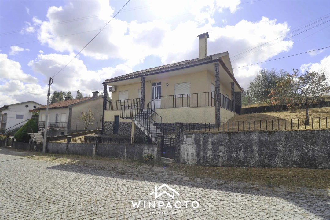 Moradia T2 para Venda em Freixiosa Foto 69