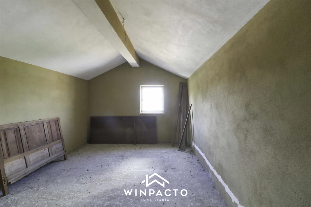 Moradia T2 para Venda em Freixiosa Foto 38