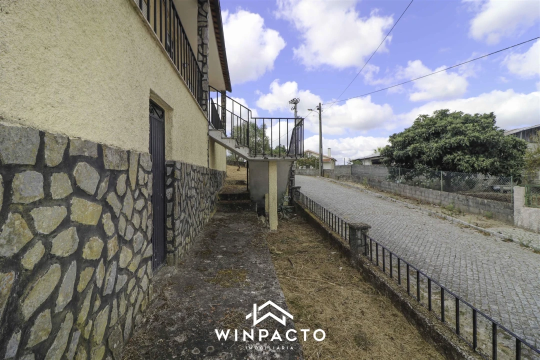 Moradia T2 para Venda em Freixiosa Foto 56