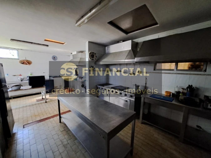 Quinta T9 para Venda em Santa Maria de Lamas Foto 19