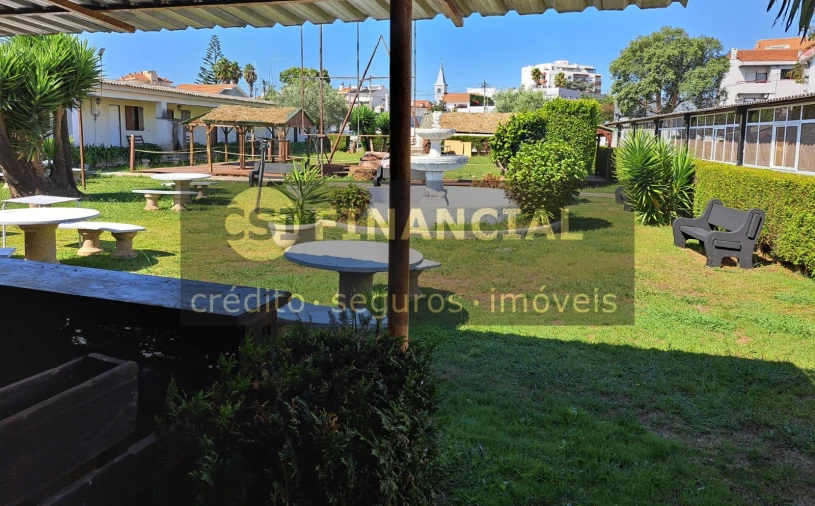 Quinta T9 para Venda em Santa Maria de Lamas