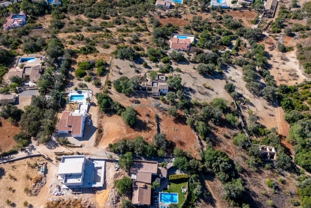 Terreno Misto para Venda em Santa Barbara de Nexe Foto 22