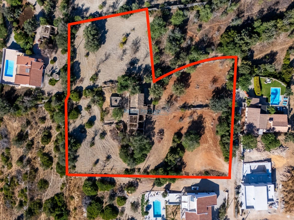 Terreno Misto para Venda em Santa Barbara de Nexe Foto 24