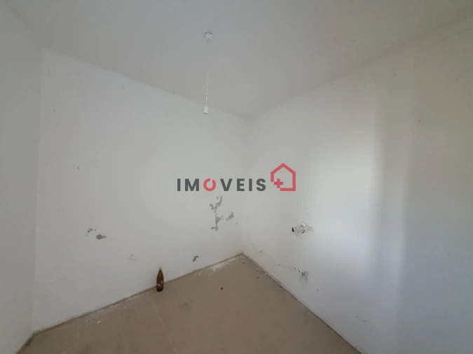 Moradia T4 para Venda em Alfarelos Foto 7