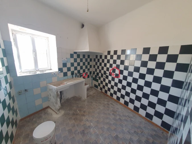 Moradia T4 para Venda em Alfarelos Foto 9