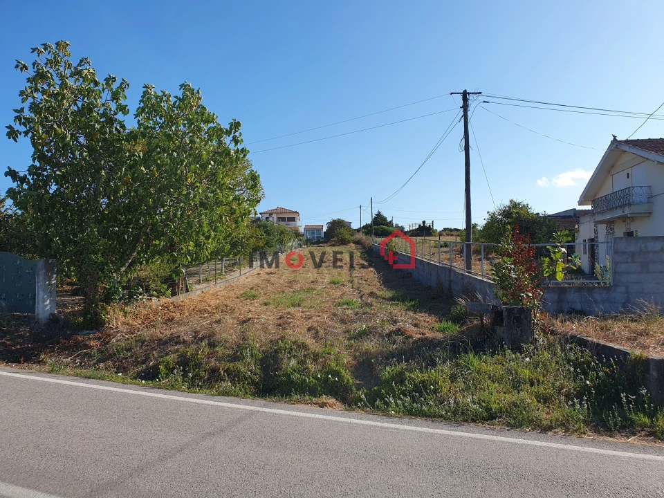 Moradia T4 para Venda em Alfarelos Foto 6